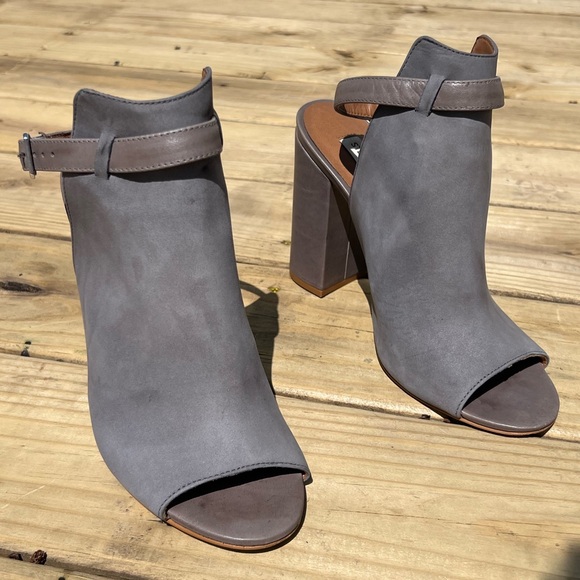 Steve Madden gray heels size 9 - Picture 7 of 14